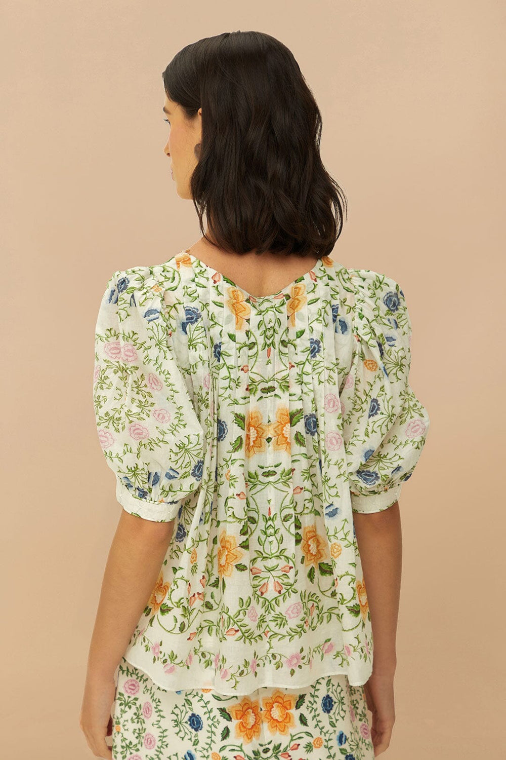 Folk Floral Off-White Scoop Neck Short Sleeve Blouse | FARM Rio On Sale