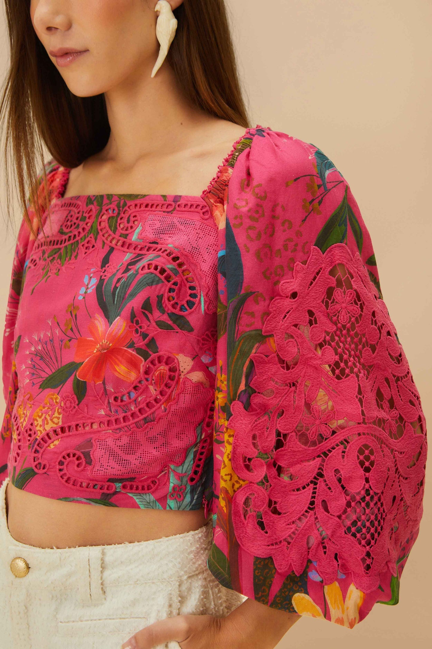 Pink Leopard Flowers Lace Blouse | FARM Rio US