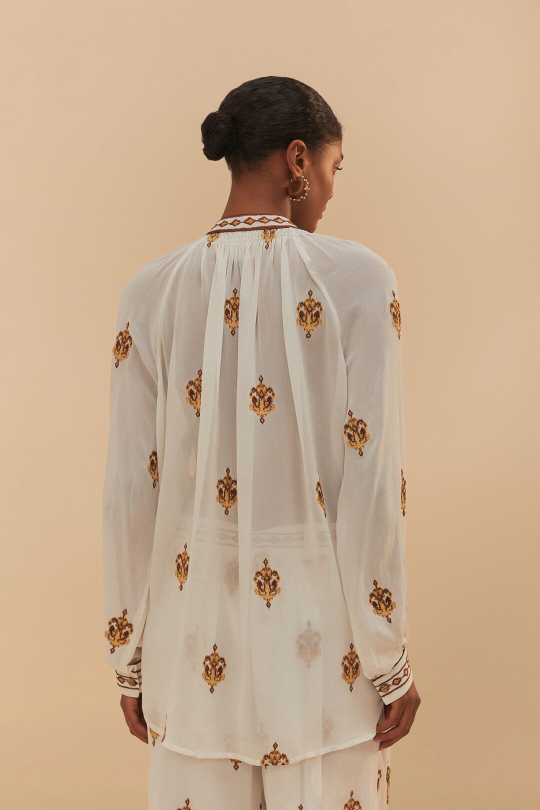 Off-White Anchor Tapestry Embroidered Long Sleeve Blouse | FARM Rio Outlet