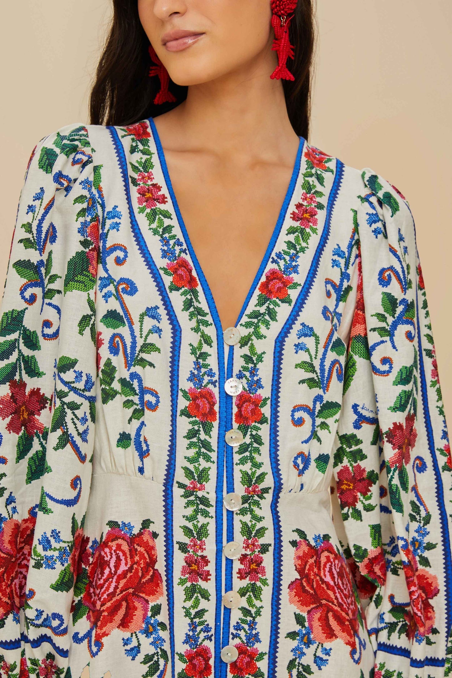 Off-White Flower Tapestry LENZING™ ECOVERO™ Euroflax™ Maxi Dress | FARM Rio For Sale