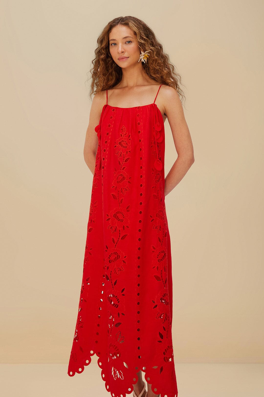 Red Flowers Richelieu LENZING™ ECOVERO™ Euroflax™ Maxi Dress | FARM Rio Online