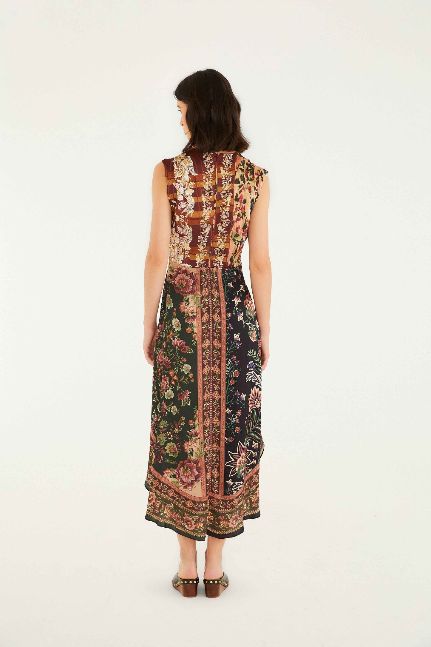 Mixed Winter Garden Lenzing™ Ecovero™ Viscose Sleeveless Maxi Dress | FARM Rio | FARM Rio For Sale