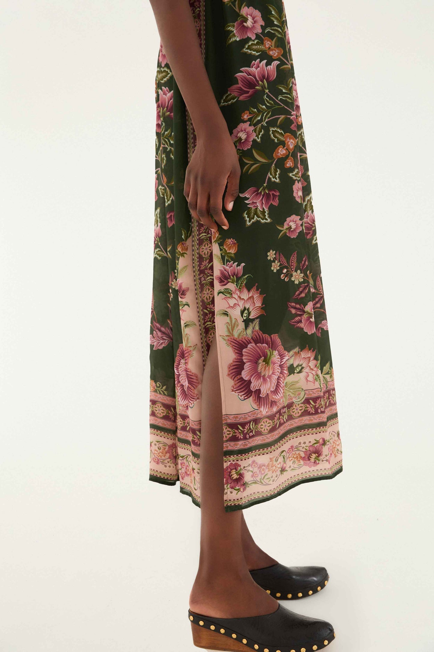 Green Flowering Garden Tree Sleveeless Midi Dress | FARM Rio | FARM Rio Discount