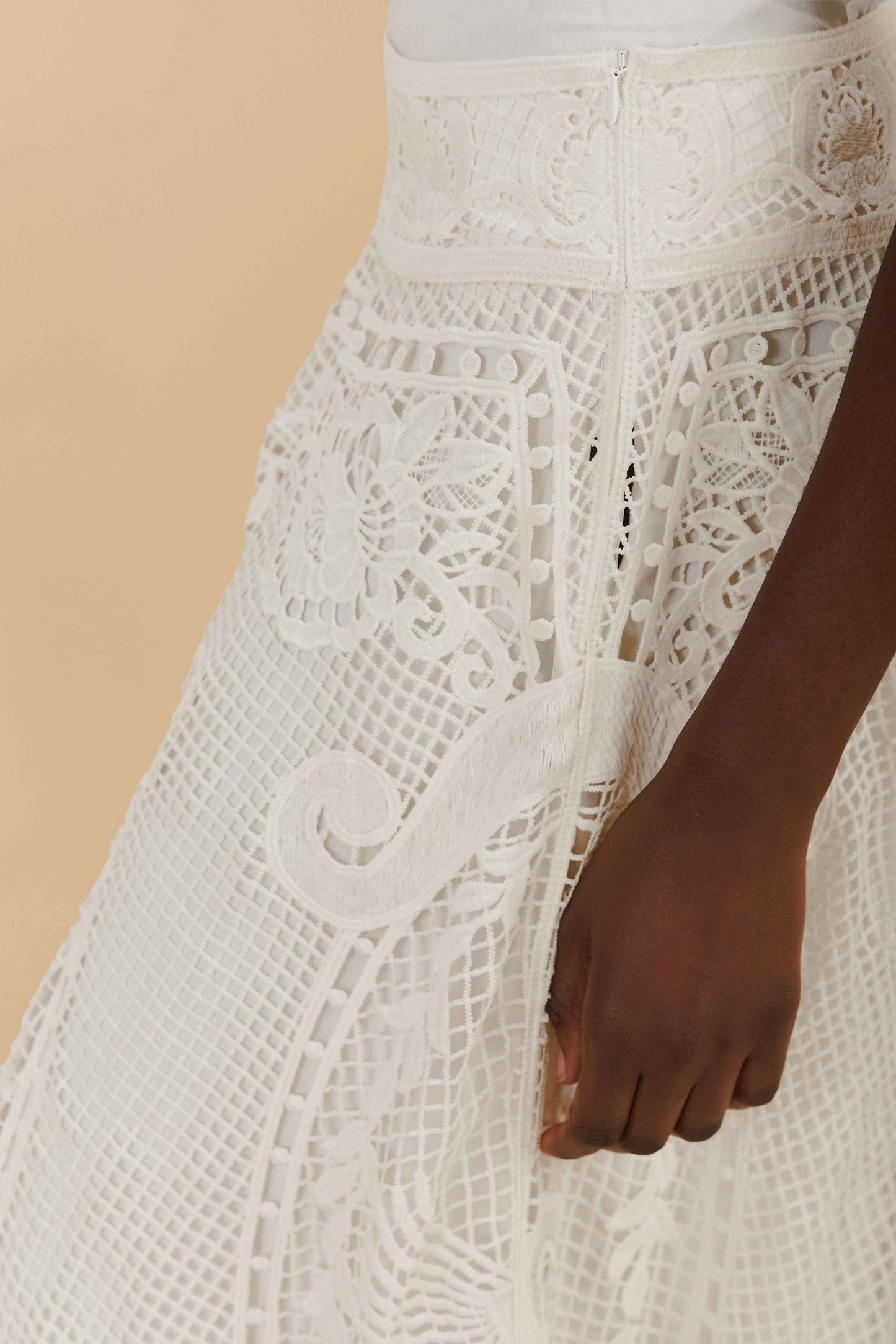 Off-White Swan Lake Guipure Midi Skirt | FARM Rio
