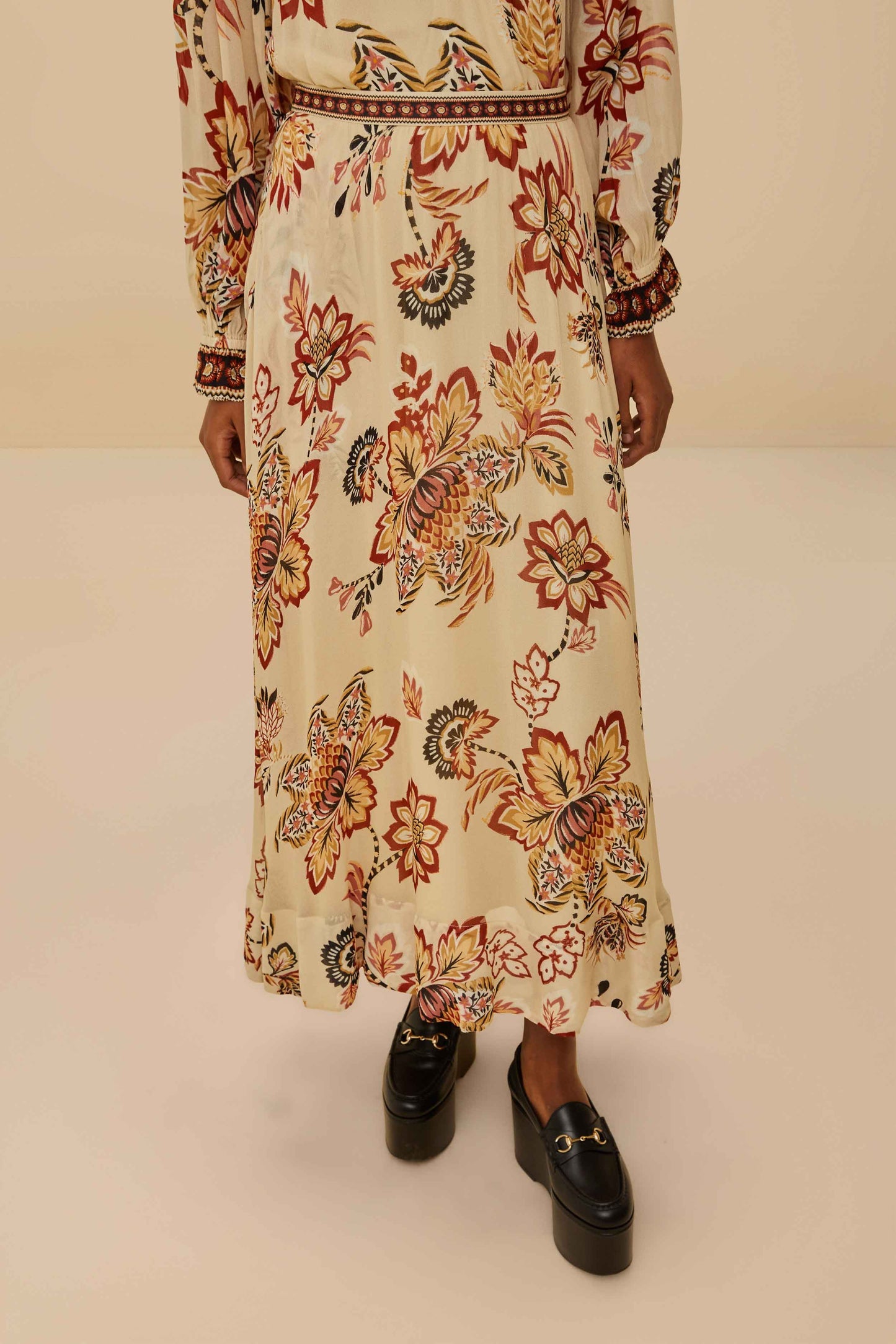 Sand Aura Floral Midi Skirt | FARM Rio Discount