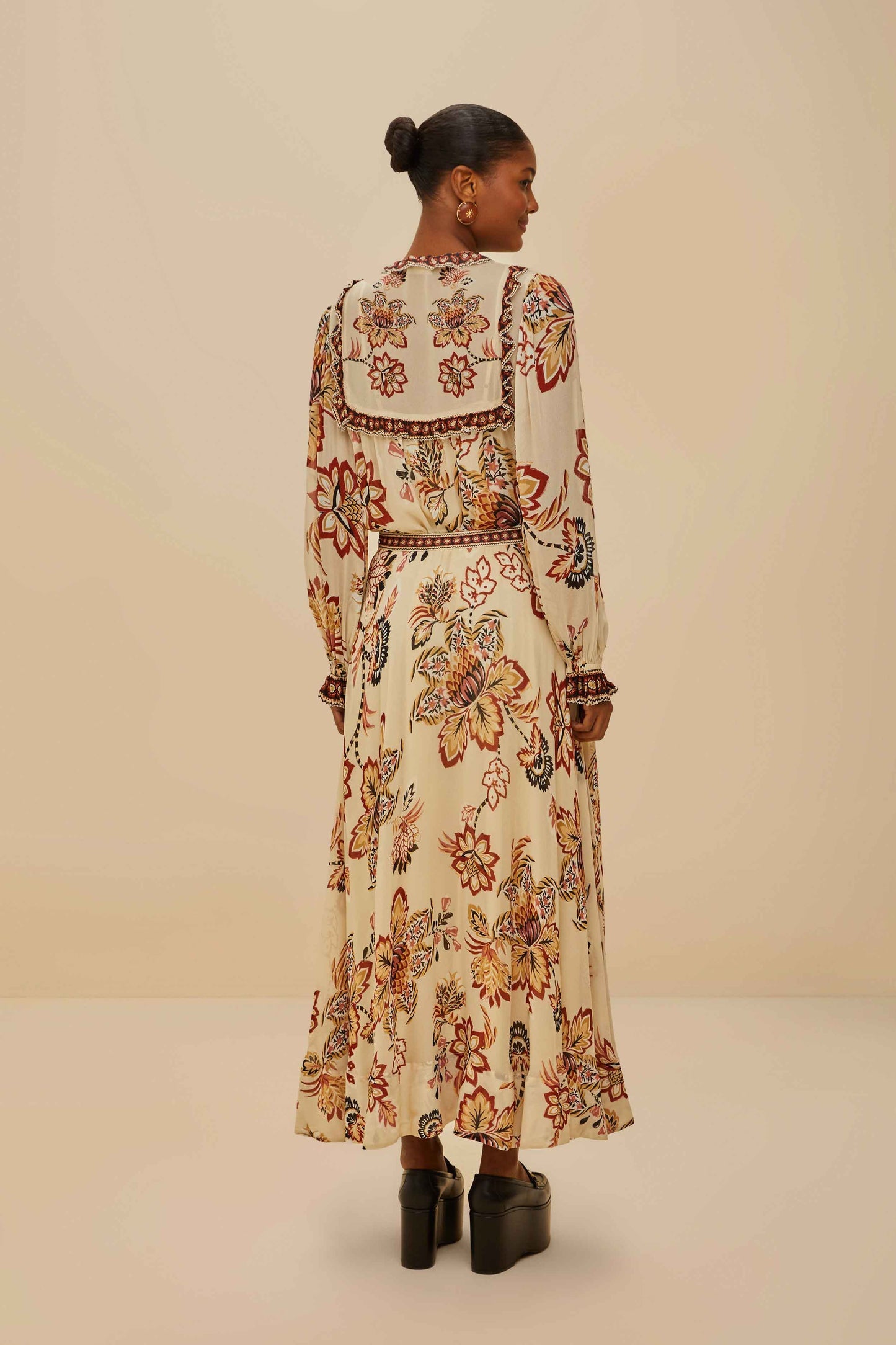 Sand Aura Floral Midi Skirt | FARM Rio Discount