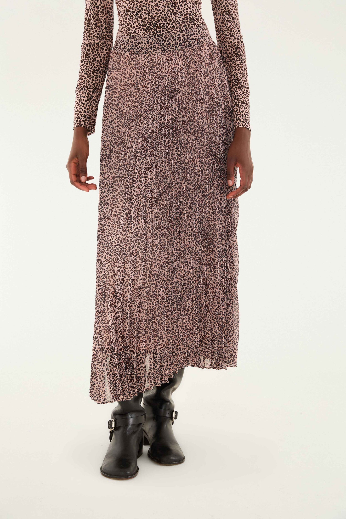Pink Baby Leopard Pleated Maxi Skirt | FARM Rio | FARM Rio On Sale