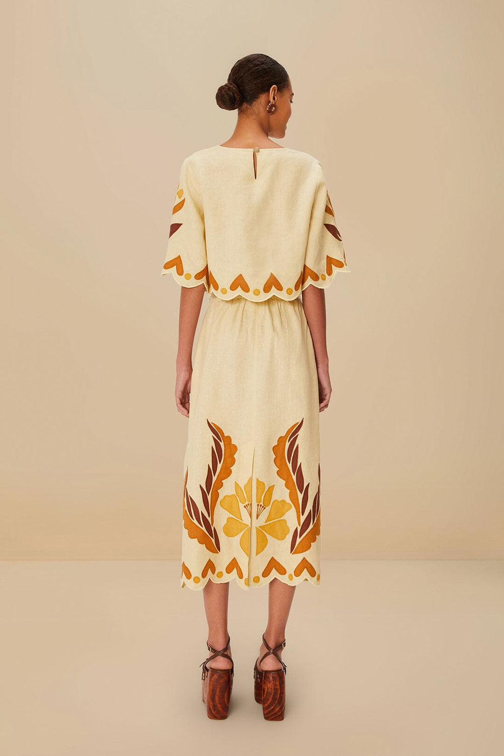Sand Summer Cutwork Euroflax™ Premium Linen Skirt | FARM Rio Online