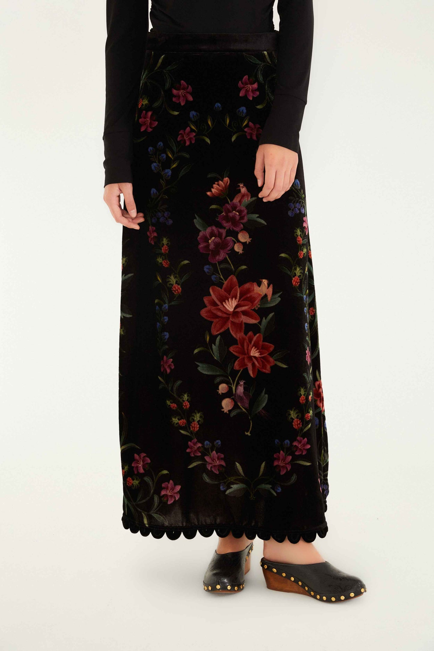 Black Belle Garden Scallop Hem Midi Skirt | FARM Rio | FARM Rio Outlet
