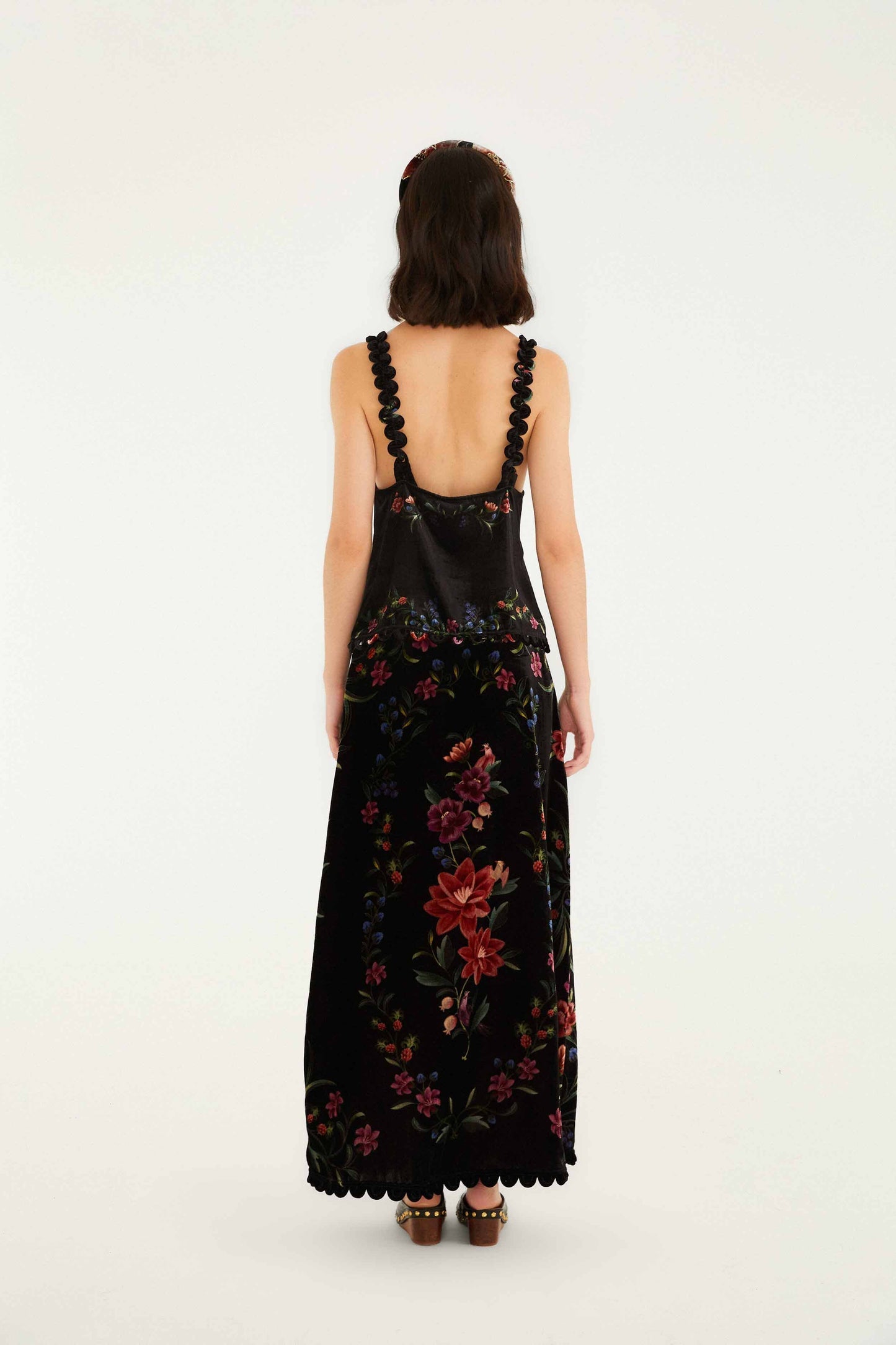 Black Belle Garden Scallop Hem Midi Skirt | FARM Rio | FARM Rio Outlet